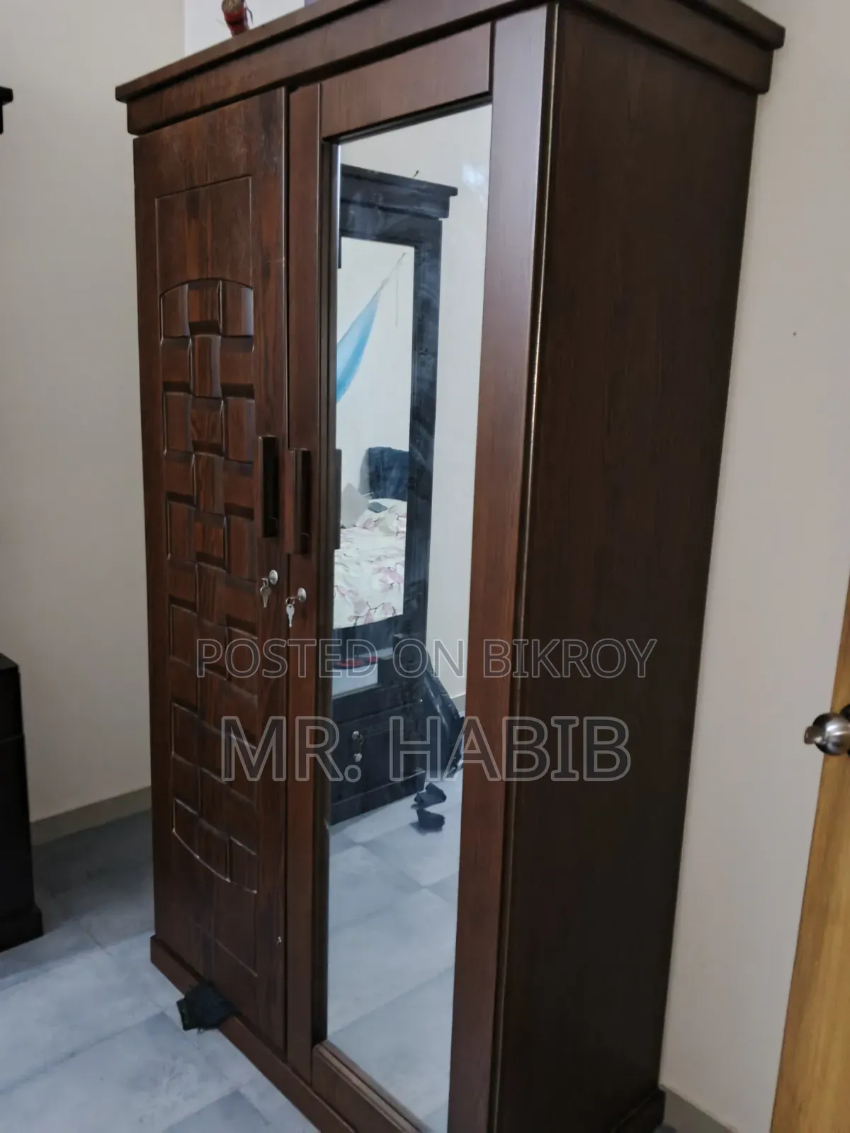 2-Part Wooden Almirah With Full-Length Mirror | Excellent Condition