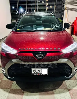 টয়োটা করোলা ক্রস এল টুডব্লিউডি ২০২৪ মেরুন