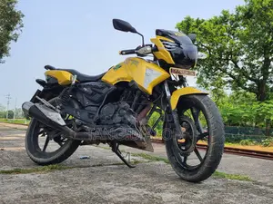 TVS Apache 180 RTR 2011 Yellow