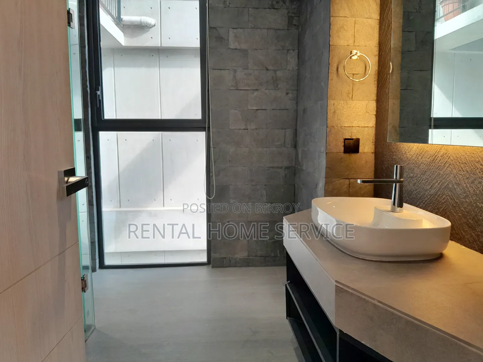 3 Bedroom Apartment in Semi Furnished for Rent