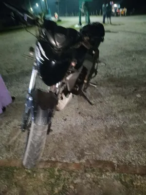 মোটরসাইকেল ২০১৩ ব্ল্যাক