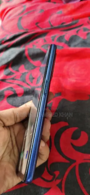 রিয়েলমি ৬ ৬৪ জিবি ব্লু