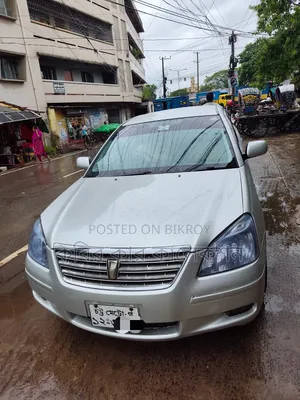 টয়োটা প্রমিও ২০০৬ সিলভার