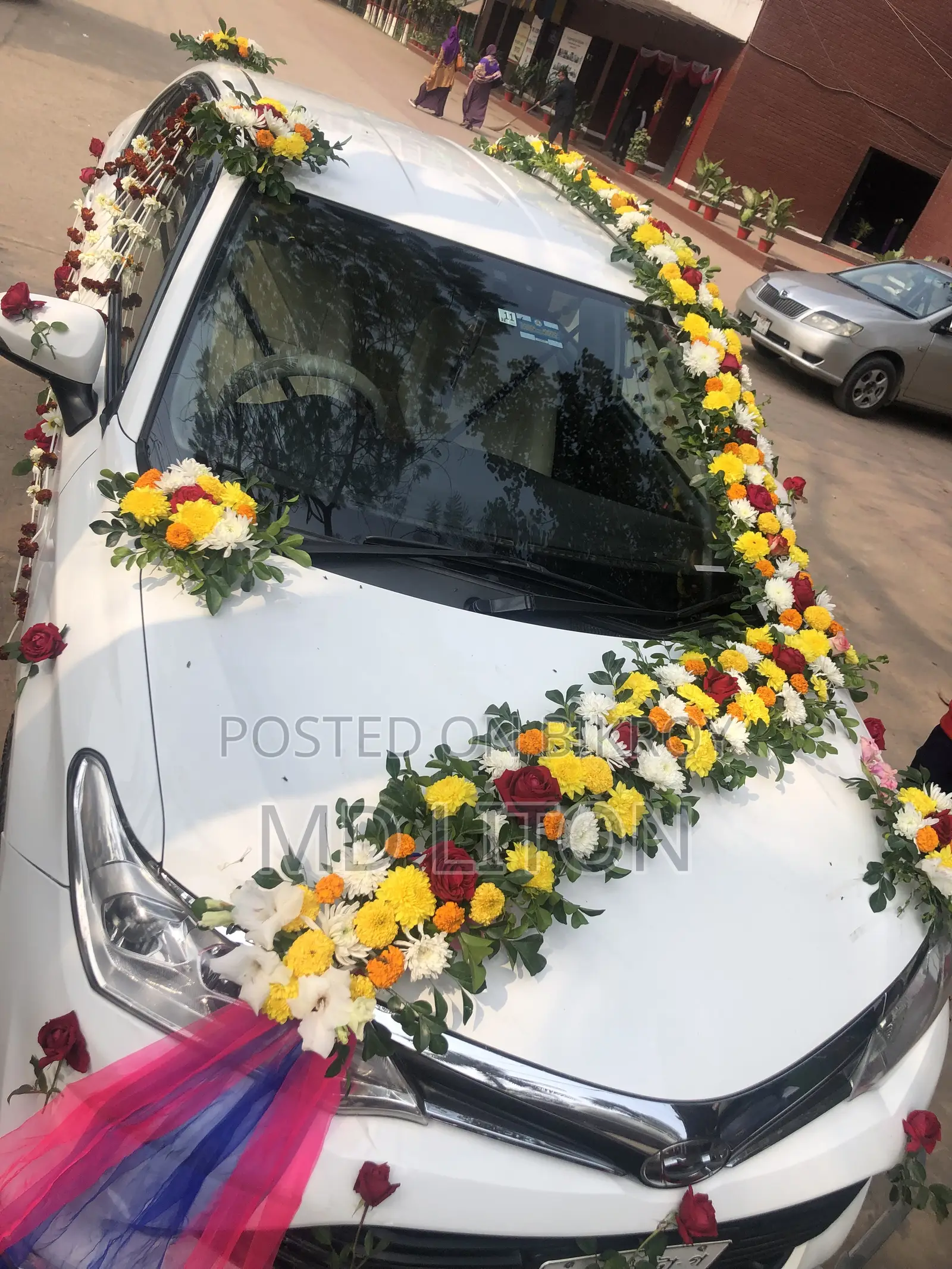 টয়োটা অ্যাক্সিও ১.৫ জি টুডব্লিউডি ২০১৫ সাদা
