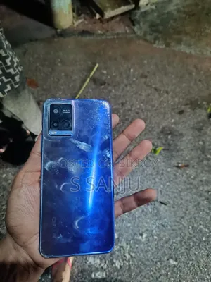 Vivo Y21 64 GB Blue