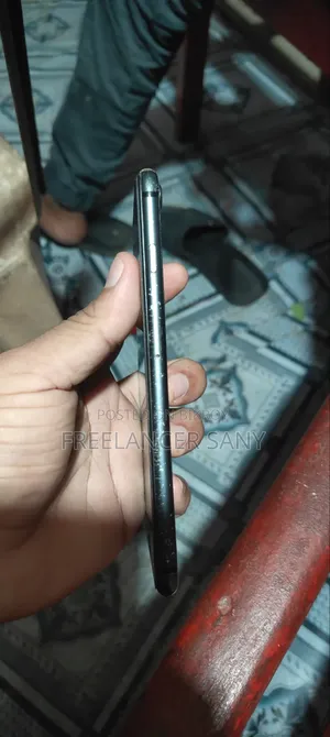 Apple iPhone 8 Plus 64 GB Black