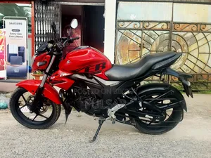 Suzuki Gixxer SF 2023 Red