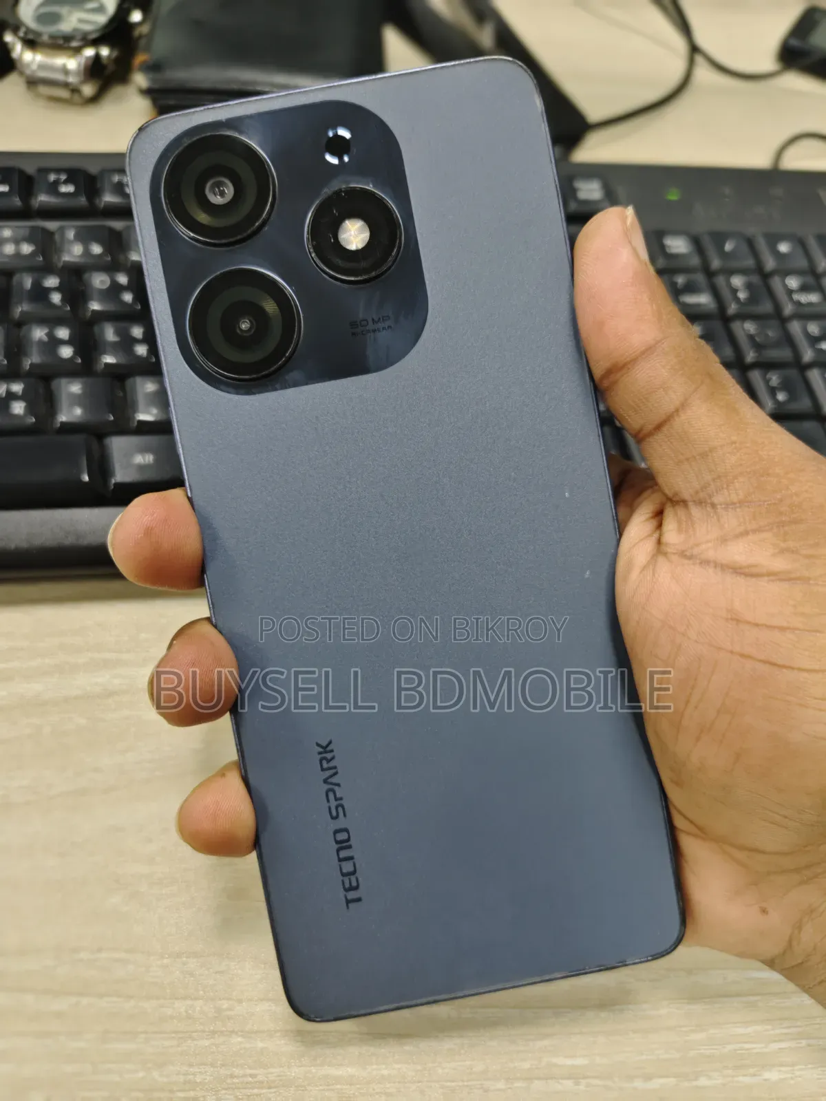 টেকনো স্পার্ক ১০ প্রো ১২৮ জিবি কালো
