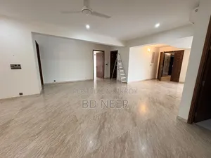 গুলশানে ভাড়ার জন্য ফার্নিশড ৪ বেডরুমের অ্যাপার্টমেন্ট