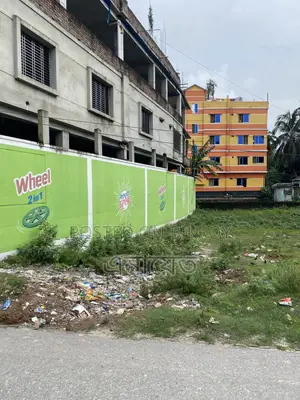 নীলফামারীর ডাকবাংলো সড়কে জমি বিক্রয়