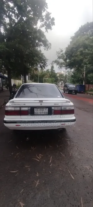 Toyota Corolla 1992 White