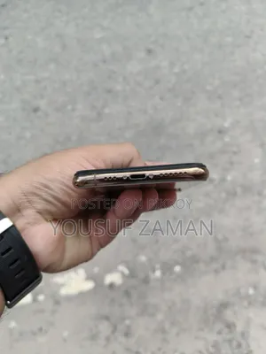 অ্যাপল আইফোন এক্সএস ২৫৬ জিবি রোজ গোল্ড