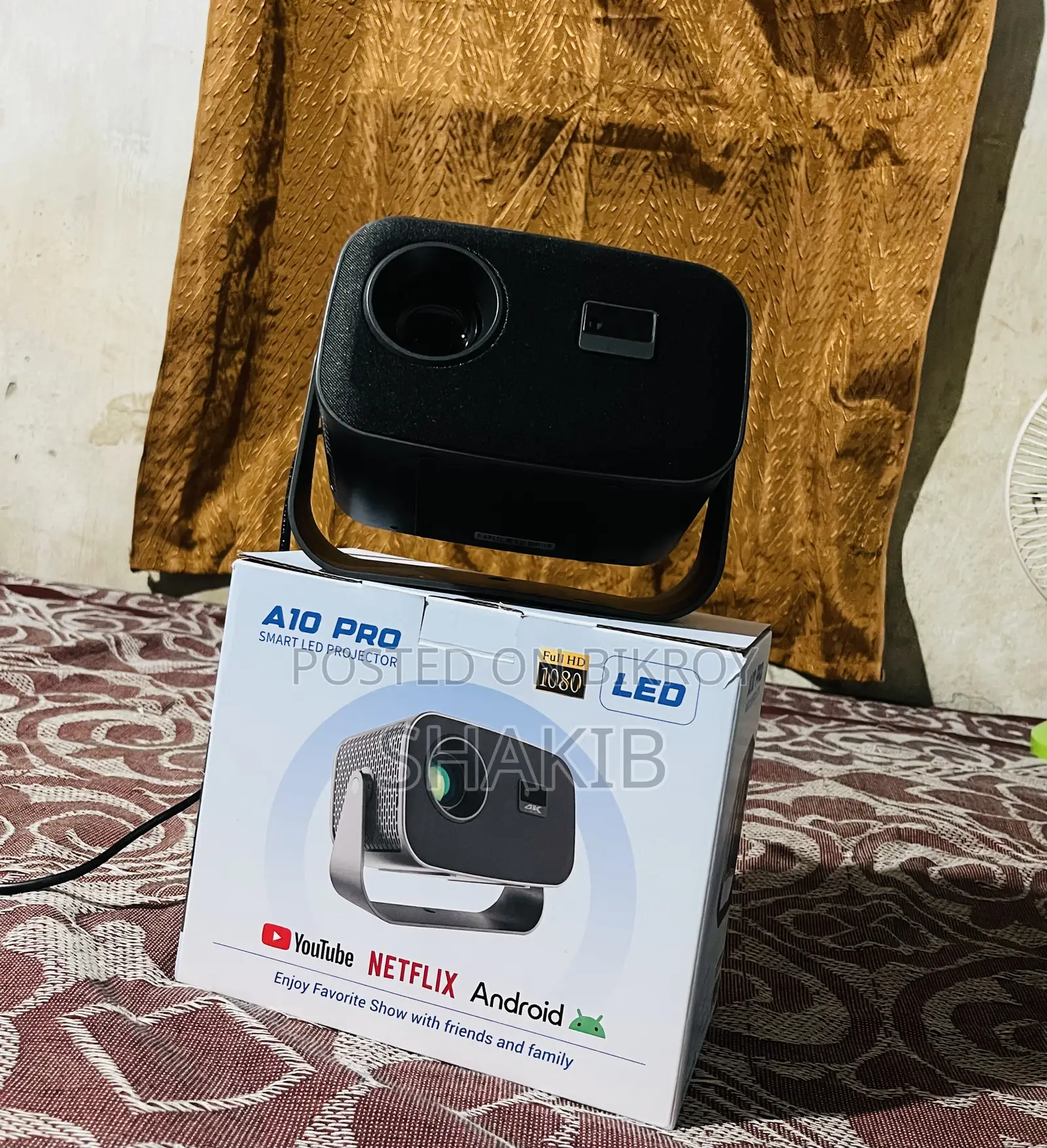 A10 Pro Android Projector