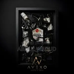 Resin Wall Art Broken Glass