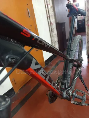 Veloce Stunt Master