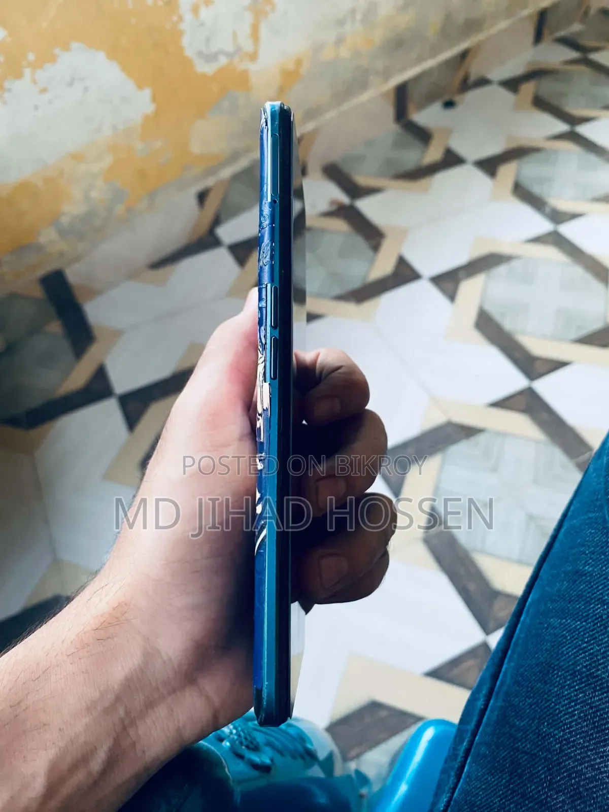 রিয়েলমি ৯ প্রো ১২৮ জিবি নীল