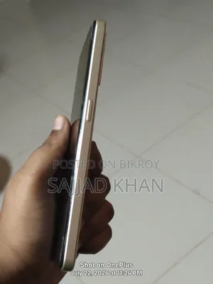 ওপ্পো এফ২১এস প্রো ১২৮ জিবি ইয়েলো