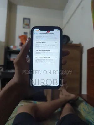 অ্যাপল আইফোন এক্সআর ৬৪ জিবি লাল