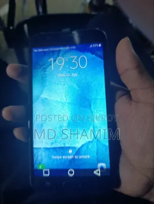 Samsung Galaxy J7 16 GB Black