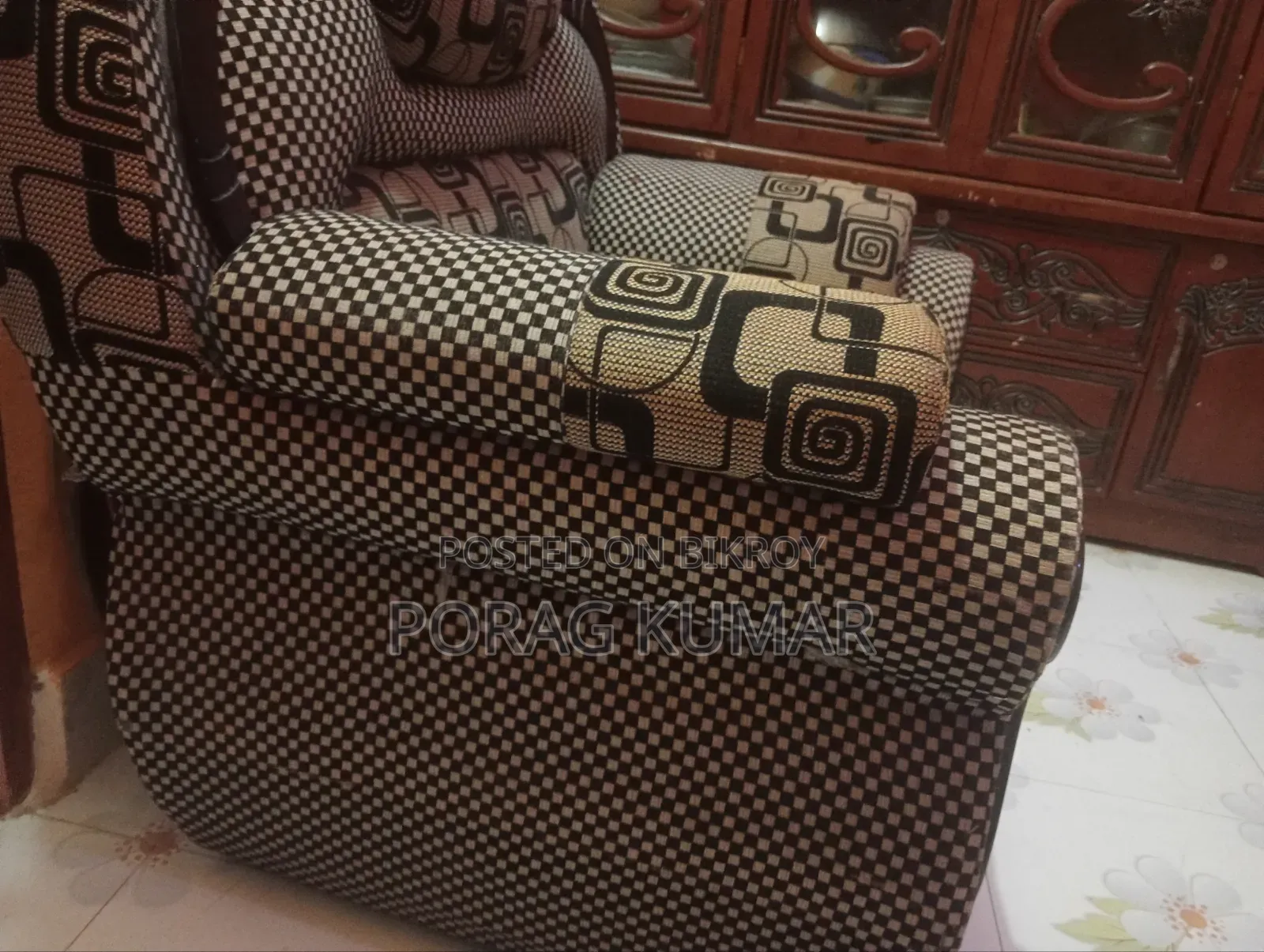 Premium Quality Used Sofa