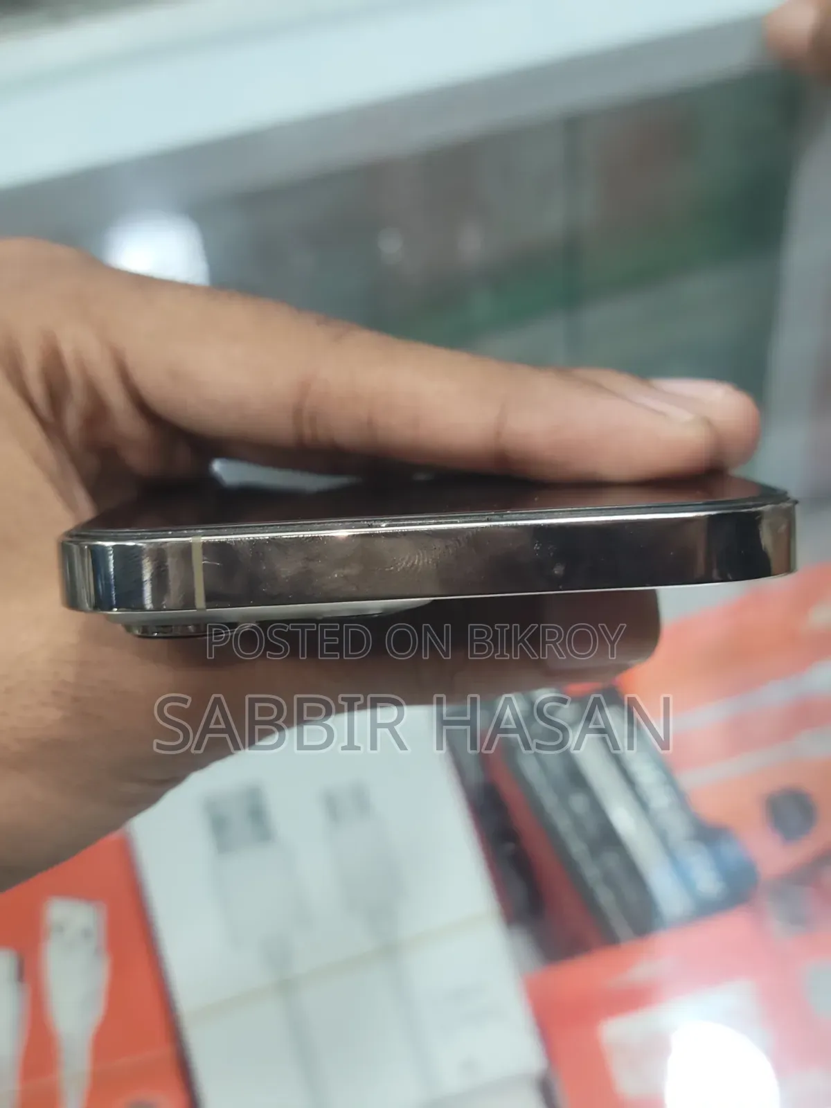 অ্যাপল আইফোন ১৩ প্রো ১২৮ জিবি গোল্ড