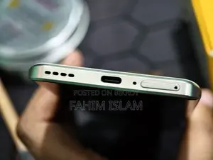 রিয়েলমি ১৩ প্রো প্লাস ৫জি ২৫৬ জিবি পিংক