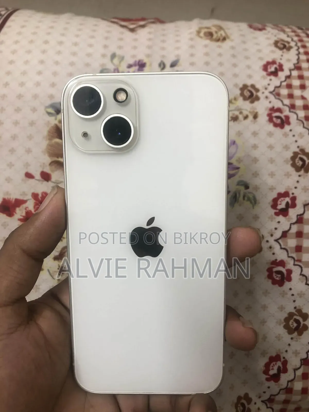 অ্যাপল আইফোন ১৩ ১২৮ জিবি হোয়াইট