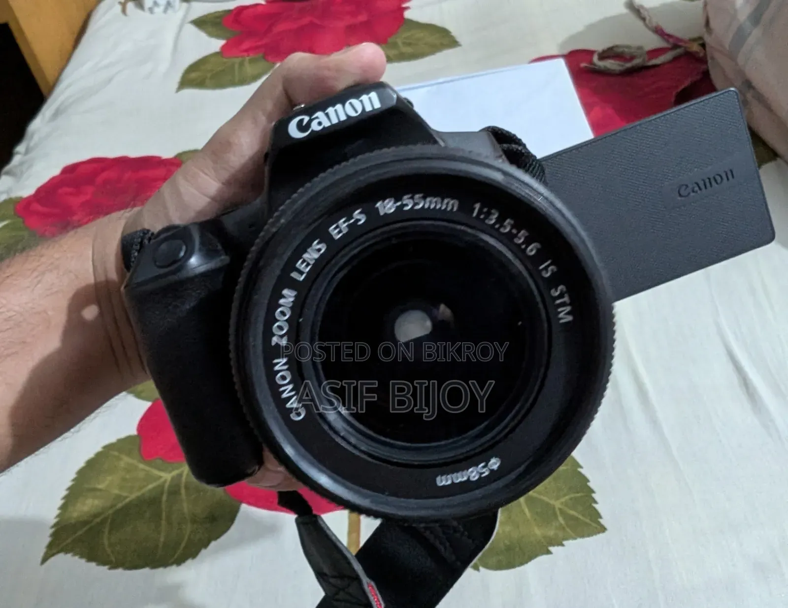 Canon Es250d