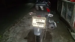 বাজাজ পালসার ১৫০ ২০২২ ব্ল্যাক