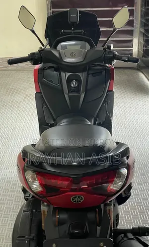 Yamaha NMAX 155 2022 Red