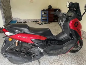 Yamaha NMAX 155 2022 Red