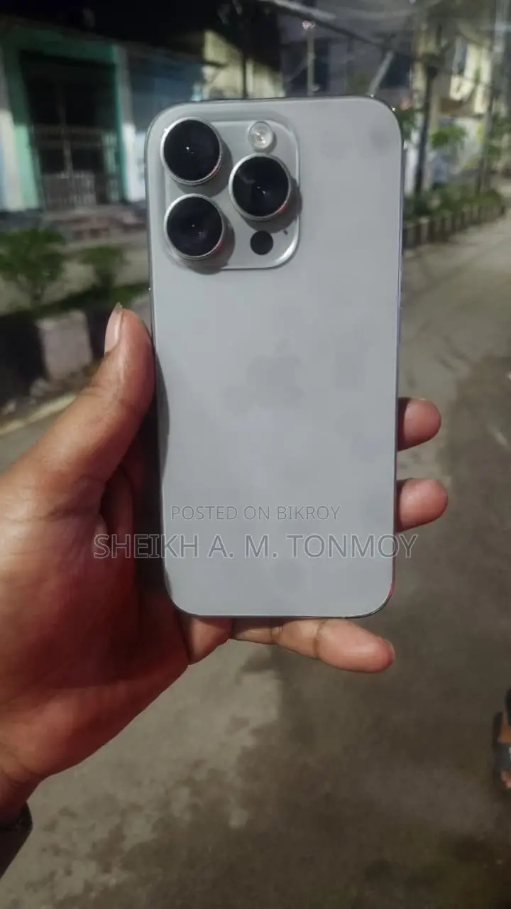 Apple iPhone 15 Pro 256 GB Silver