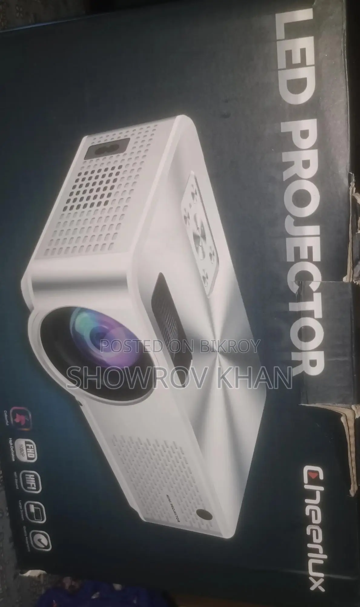 Super Clear HD Projector (Cheerlux C9)