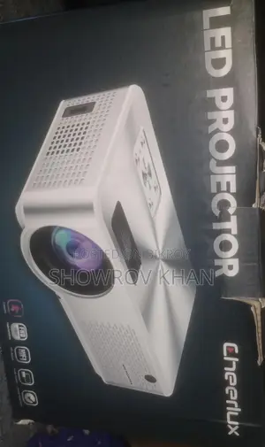 Super Clear HD Projector (Cheerlux C9)