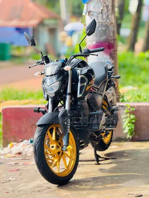 ইয়ামাহা এফজেডএস ভি৩ ২০২৪ ব্ল্যাক