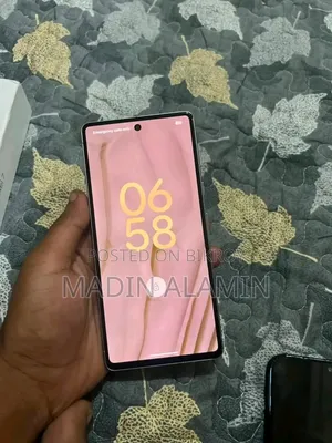 গুগল পিক্সেল ৭ ২৫৬ জিবি সাদা