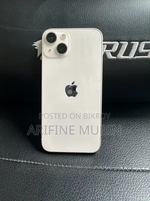 Apple iPhone 13 128 GB
