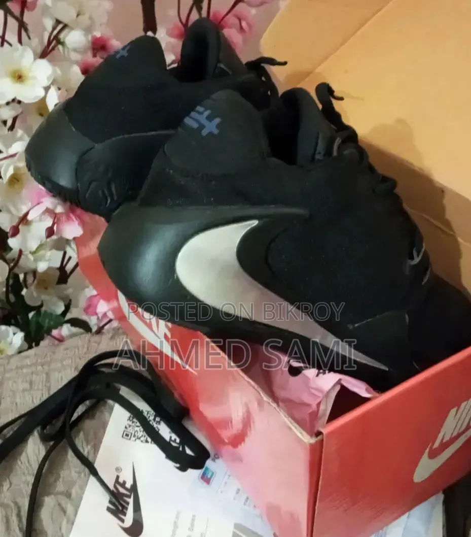 UK Nike Zoom Freak 1 Black