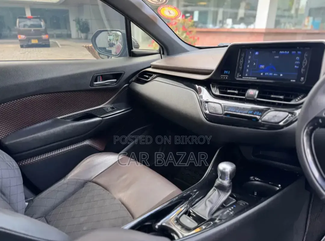 Toyota C-HR Limited FWD 2019 Maroon