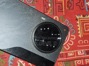 টেকনো ক্যামন ৩০ ২৫৬ জিবি ব্ল্যাক