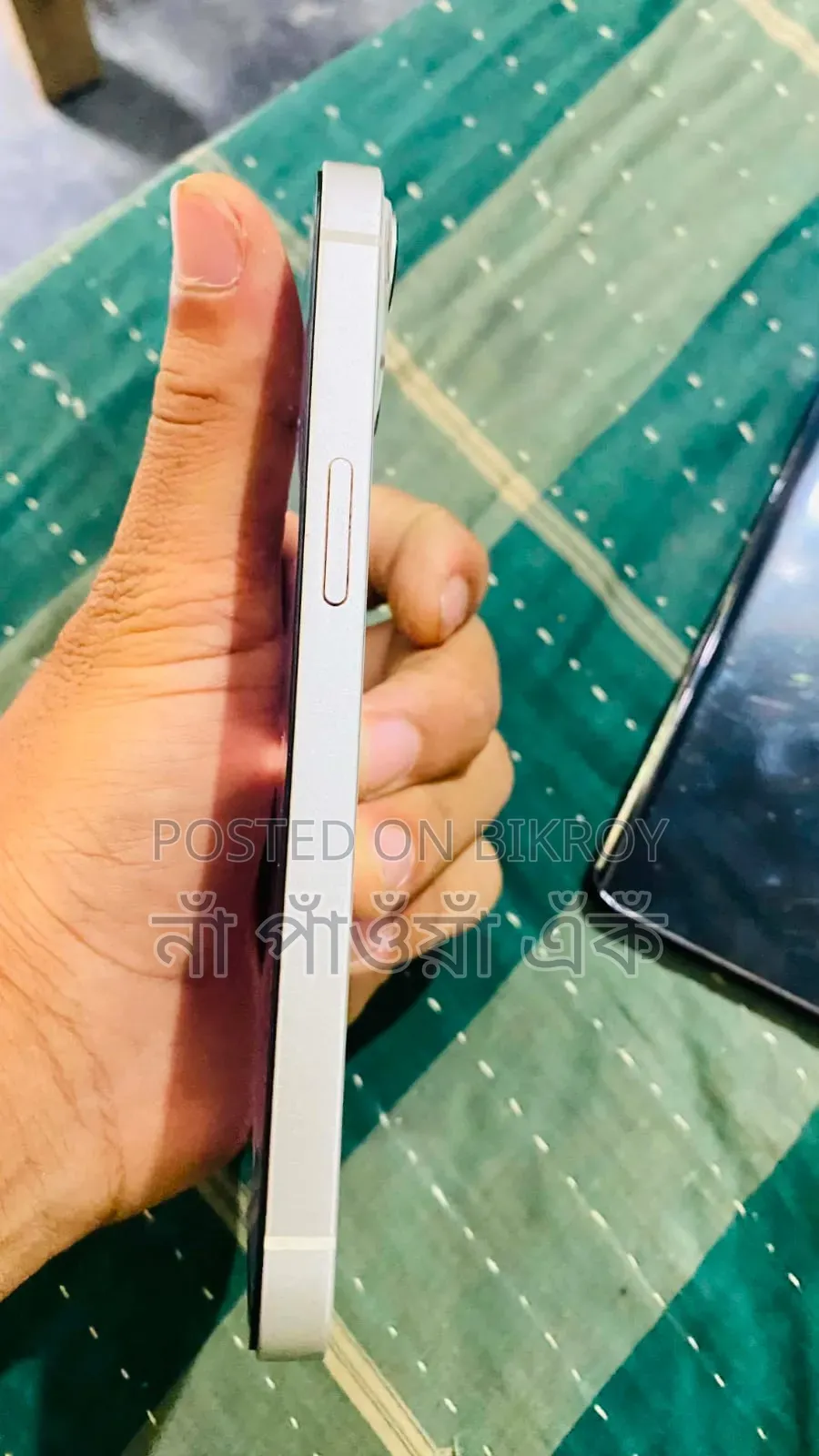New Apple iPhone 13 256 GB White