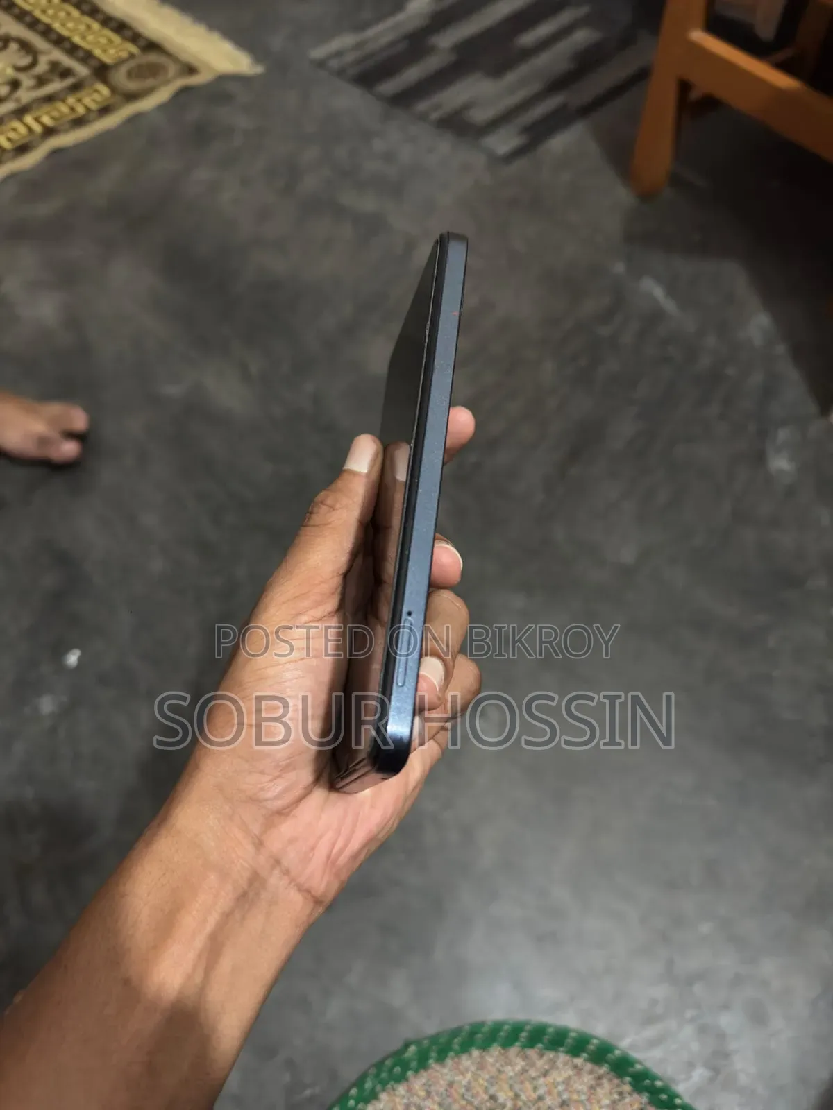 Enix 4 GB Black