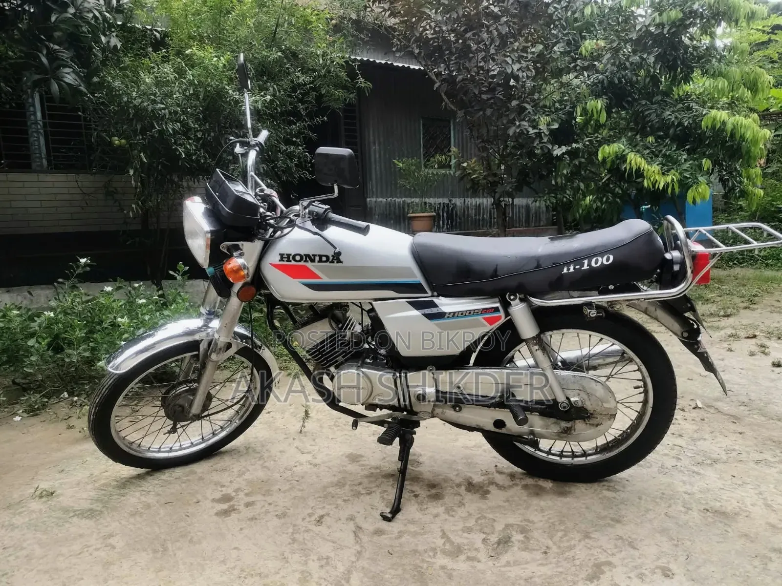 হোন্ডা ১৯৮৬ সিলভার