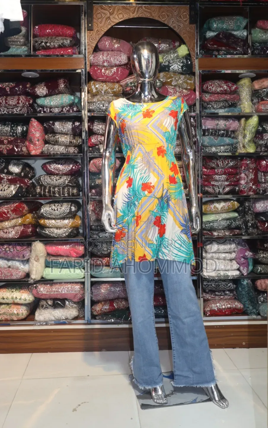 Ladies Western Tops