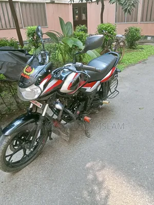 Bajaj Discover 125 2023 Black