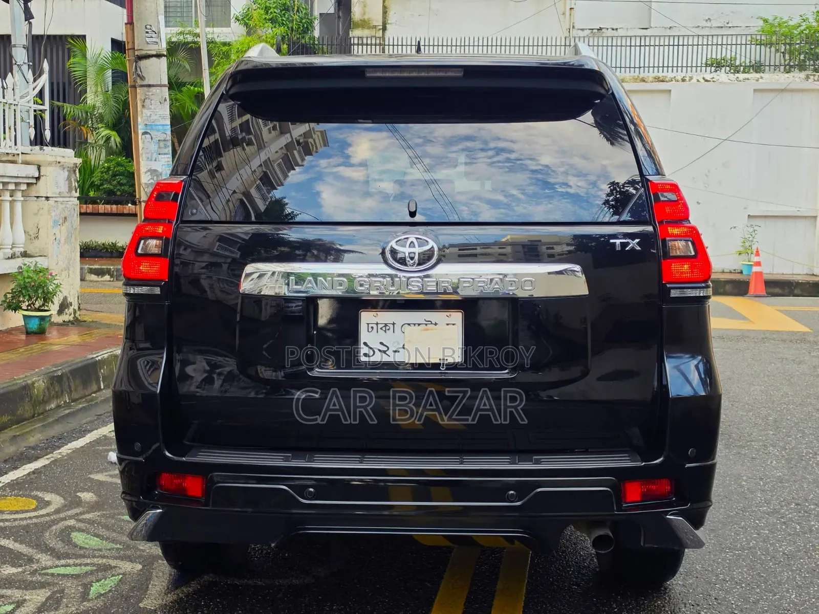 Toyota Land Cruiser Prado 2.7 2022 Black