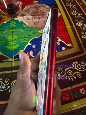Apple iPhone XR 64 GB Red