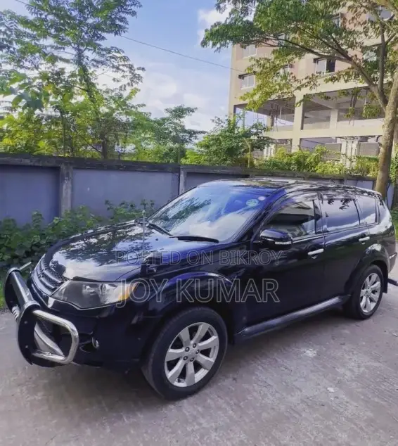 Mitsubishi Outlander 2013 Black