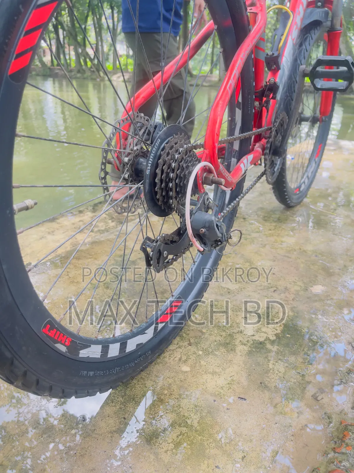 Shift Red Gear Cycle