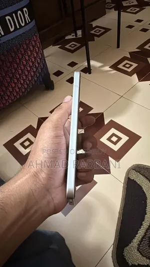 অপ্পো রেনো ২৫৬ জিবি সাদা